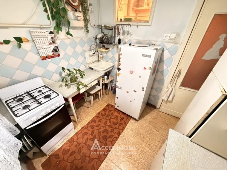 Botanica, str. Pandurilor, 2 camere. Hrușciovka!: 5