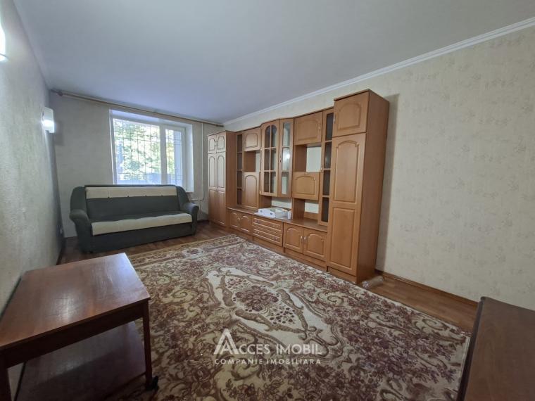 Botanica, bd. Decebal, 2 camere + living! Localizare de Mijloc!: 0