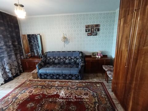 Botanica, Cuza-Vodă Blvd., 3 rooms. Middle position!: 4