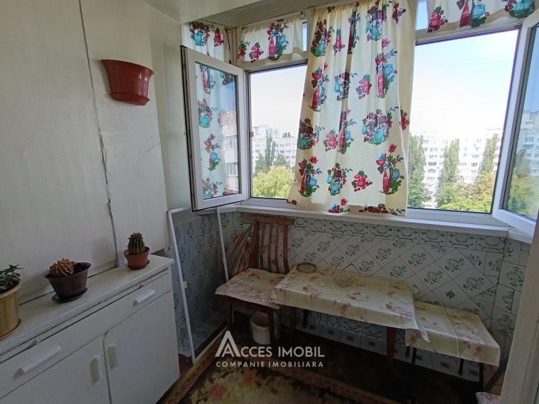 Botanica, Cuza-Vodă Blvd., 3 rooms. Middle position!: 16