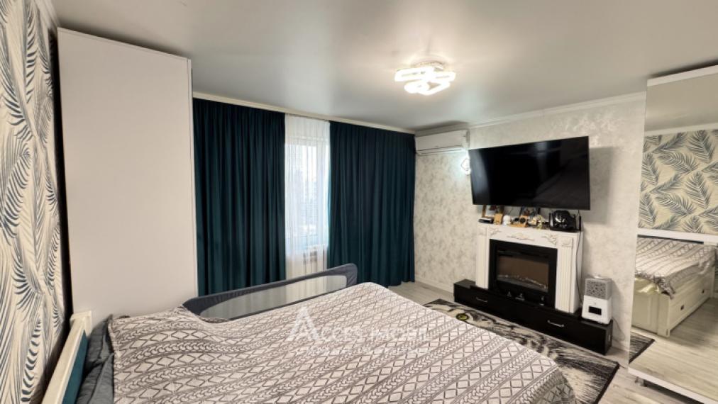 Center, Ismail Street, 3 rooms + living room. Eurorepair! Series 143!: 5