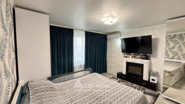 Center, Ismail Street, 3 rooms + living room. Eurorepair! Series 143!: 5