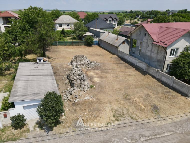 Land for construction, 7 ares! Singera, Sfanta Maria Street!: 0