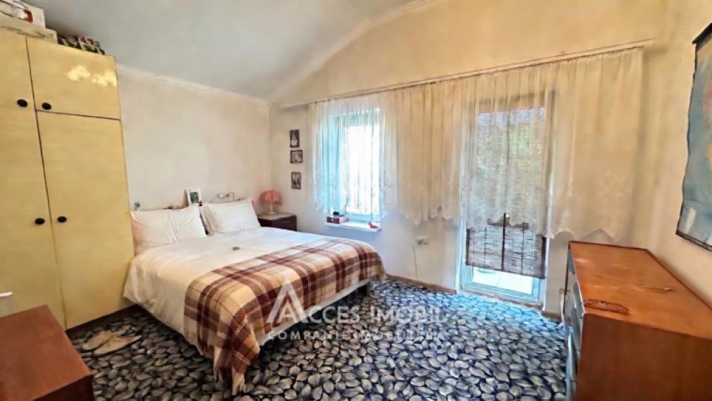 Vilă în 2 niveluri! Telecentru, str-la 3 Ivan Miciurin, 5+ camere + living, 149m² + 6 ari. Încălzire Autonomă!: 2