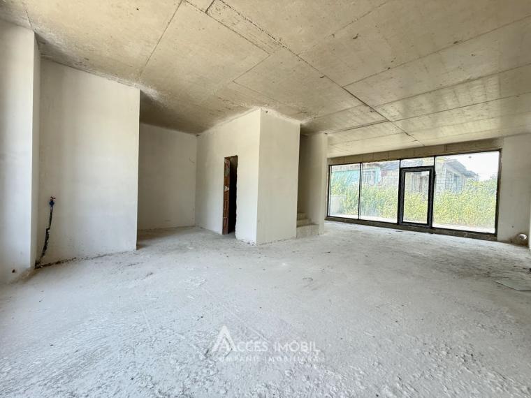 Таунхаус в 2 уровня! Кодру, ул. Скиноаса-Вале, 3 комнаты + гостиная, 173м² + 2 сотки.: 1