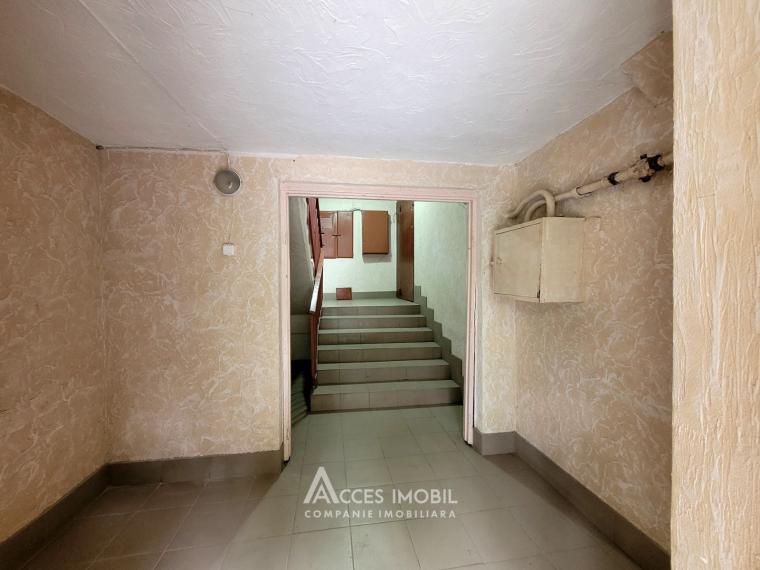 Botanica, Valea Crucii street, 2 rooms. Series 143. Middle position!: 12