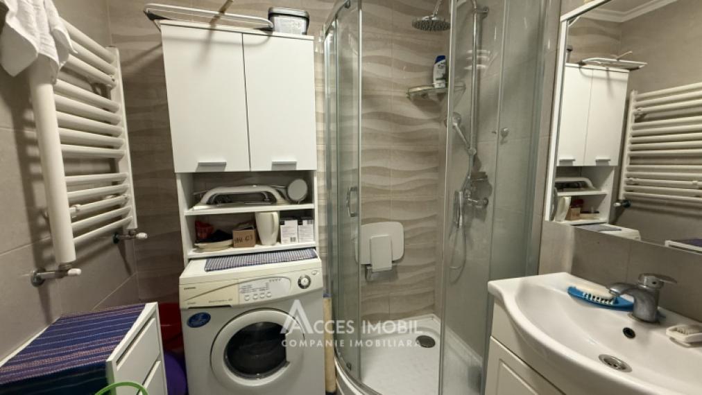 Codru, str. Grenoble, 3 camere + living. Euroreparație! Seria 143! Încălzire autonomă!: 10