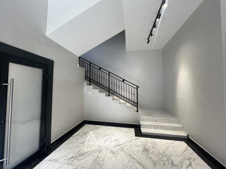 Rent! Commercial space 35m², Center, Mitropolit Petru Movila street. Eurorepair!: 8
