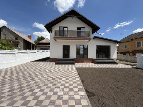 : Bubuieci, Serghei Lazo street