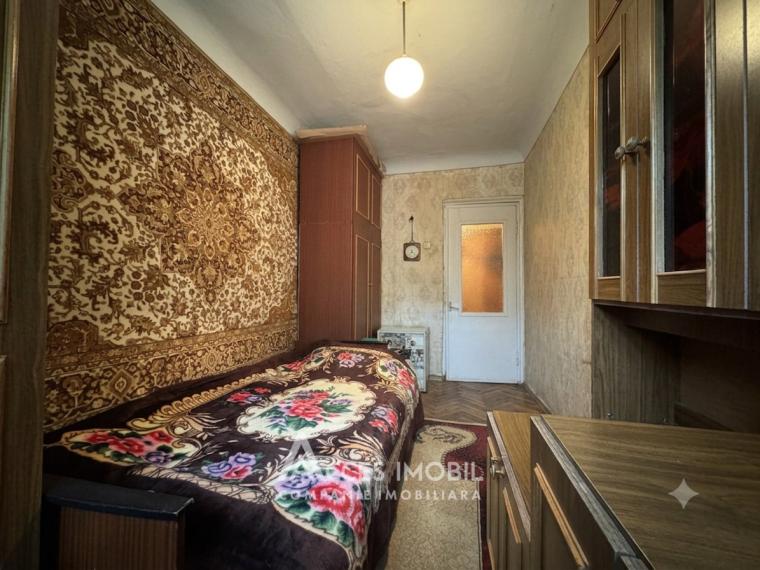 Botanica, Aeroport Street, 2 rooms. Middle position!: 4