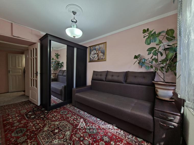 Poșta Veche, Socoleni street, 2 rooms. Series 102! Autonomous heating!: 2