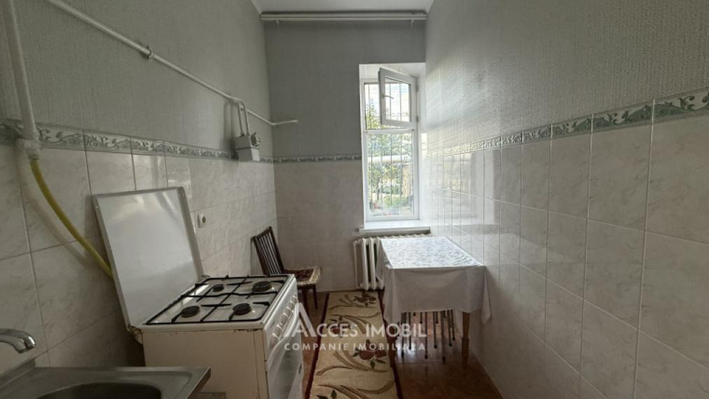 Botanica, str. Cetatea Albă, 2 camere. Localizare de mijloc!: 2
