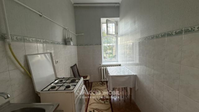 Botanica, str. Cetatea Albă, 2 camere. Localizare de mijloc!: 2