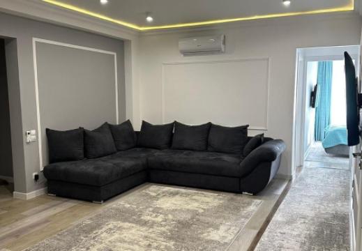 Basconslux! Telecentru, str. Sprîncenoaia, 3 camere + living. Euroreparație!: 9