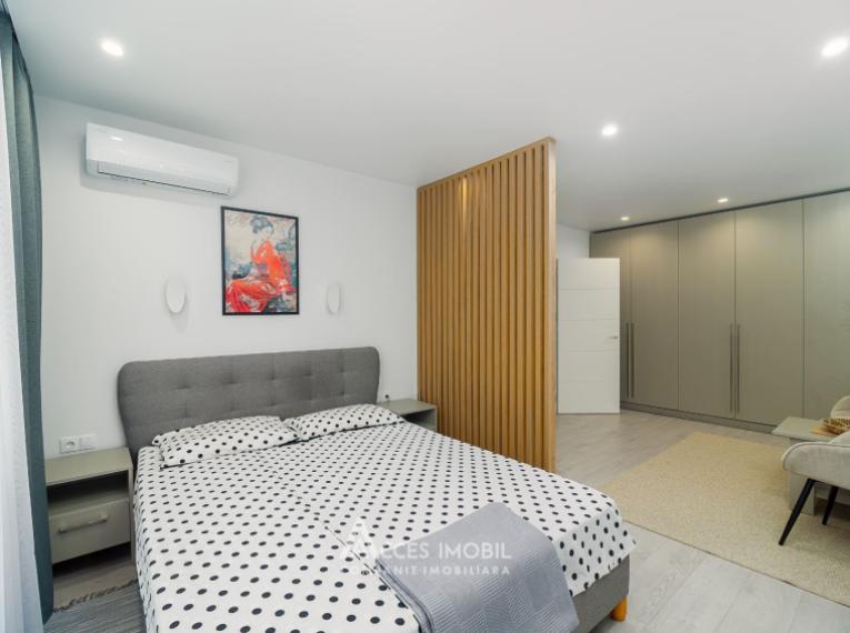 For Rent! Centru, Al. Puskin street, 1 room + living. Euro repair!: 5