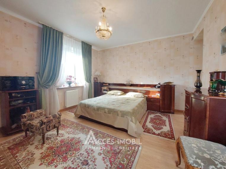 Casă în 3 nivele! str. Praga, Botanica, 450m2 + 4 ari! Euroreparație!: 5