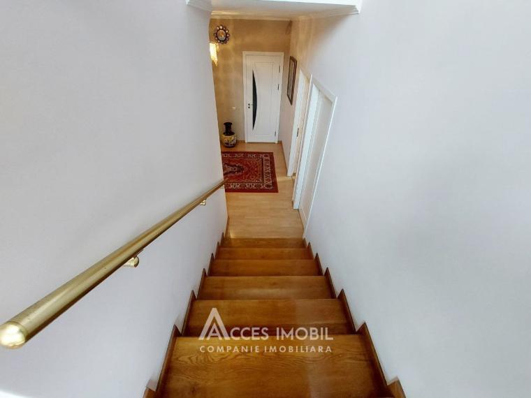 Casă în 3 nivele! str. Praga, Botanica, 450m2 + 4 ari! Euroreparație!: 29
