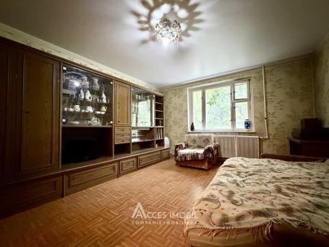 Botanica, str. Independenței, 3 camere + living. Seria 143!: 4