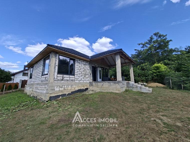 Casă! Bubuieci, str. Școlii, 3 camere + living, 100m² + 7 ari. Euroreparație!: 0