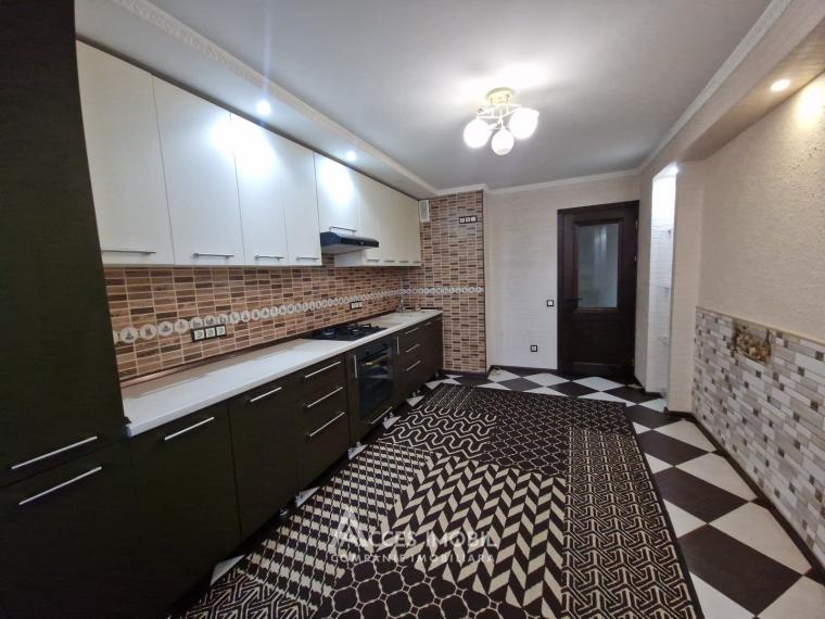 New Block! Botanica, Cuza Voda avenue, 3 rooms! Euro repair!: 1