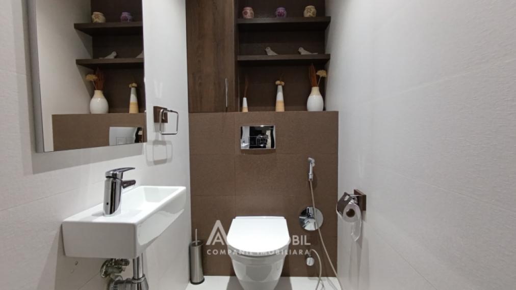 Basconslux! Bloc Nou! Buiucani, str. Alba-Iulia, 3 camere + living. Euroreparație! Localizare de mijloc!: 17