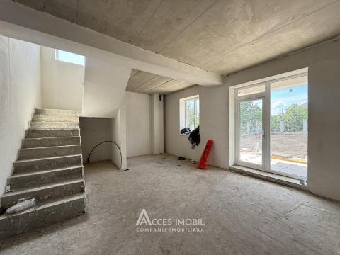 Duplex în 2 niveluri! Ghidighici, str. Alba Iulia, 4 camere + living, 142m² + 4 ari. Varianta albă!: 1