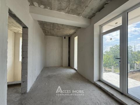 Duplex în 2 niveluri! Ghidighici, str. Alba Iulia, 4 camere + living, 142m² + 4 ari. Varianta albă!: 4
