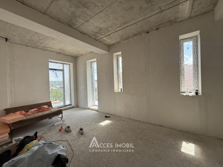 Duplex în 2 niveluri! Ghidighici, str. Alba Iulia, 4 camere + living, 142m² + 4 ari. Varianta albă!: 3