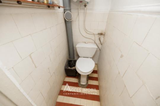 Centru, str. George Coșbuc, 2 camere. Brejnevka! Localizare de mijloc!: 6