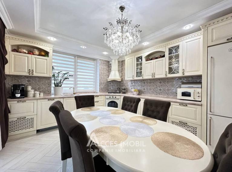 Casă în 3 niveluri! str. Nucarilor, Tohatin, 245m2 + 6 ari! Euroreparație! Subsol! Garaj!: 2