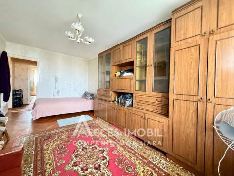 Botanica, bd. Traian, 3 camere. Seria Varnița. Localizare de mijloc și bilaterală!: 3