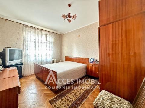 Botanica, bd. Traian, 3 camere. Seria Varnița. Localizare de mijloc și bilaterală!: 4