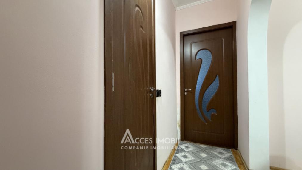 Codru, Costiujeni Street, 3 rooms. Eurorepair! Cahul series!: 10