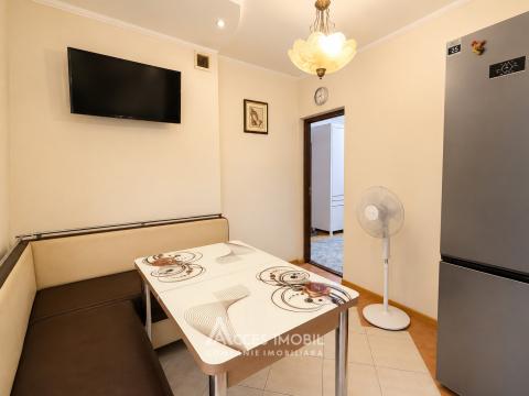Codru, Costiujeni Street, 3 rooms. Eurorepair! Cahul series!: 2
