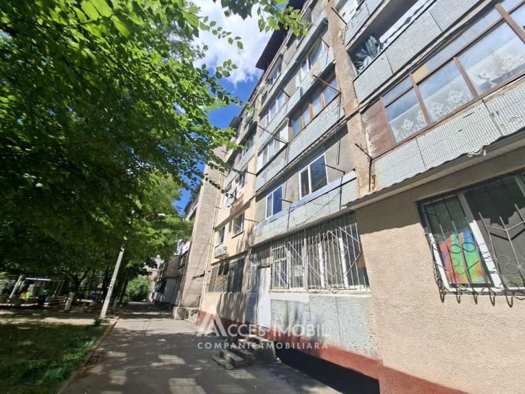Râșcani, Miron Costin street, 1 room. Middle position!: 0