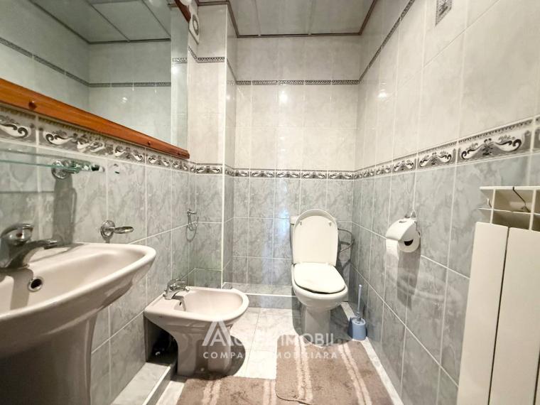 Chirie! Bloc Nou! Buiucani, str. George Călinescu, 3 camere + living. Euroreparație!: 14