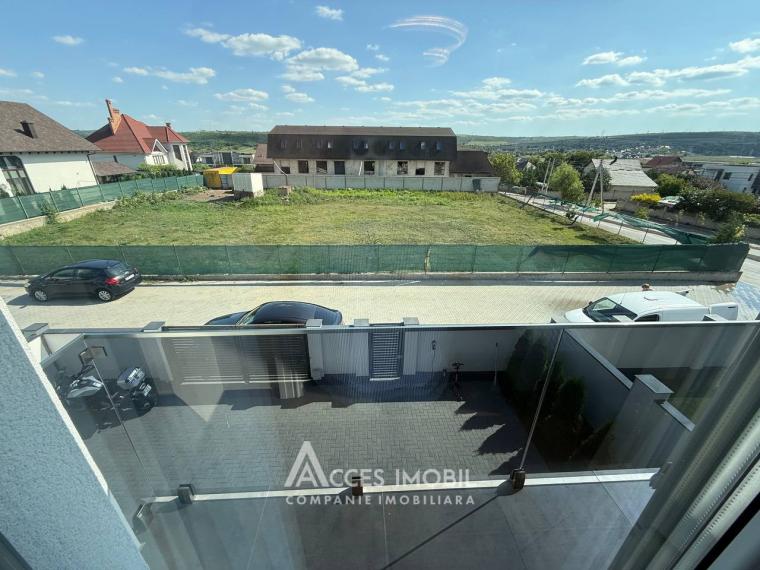 Chirie! Băcioi, str. Liviu Deleanu, Casă 2 niveluri, 4 camere + living, 165m² + 4 ari. Euroreparație!: 25