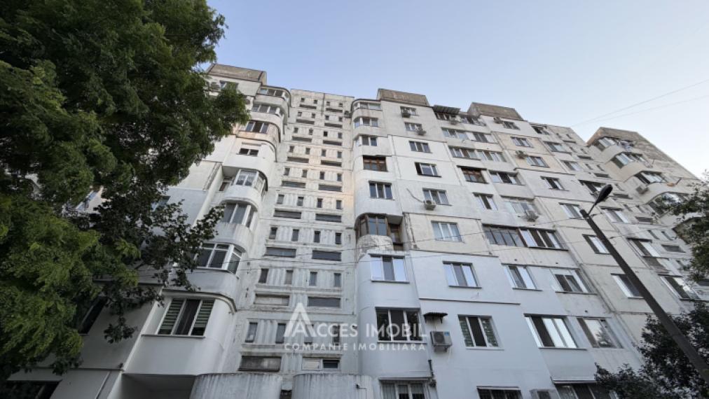 Botanica, bd. Dacia, 2 camere. Seria 143. De mijloc!: 12