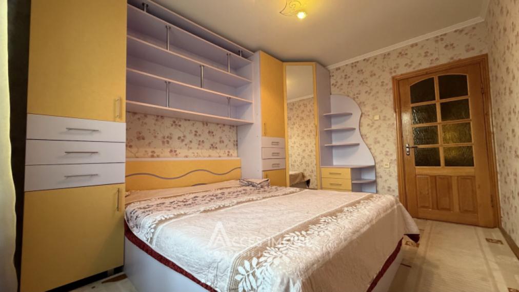 Botanica, bd. Dacia, 2 camere. Seria 143. De mijloc!: 3