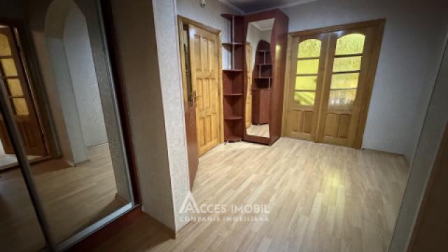 Botanica, bd. Dacia, 2 camere. Seria 143. De mijloc!: 6