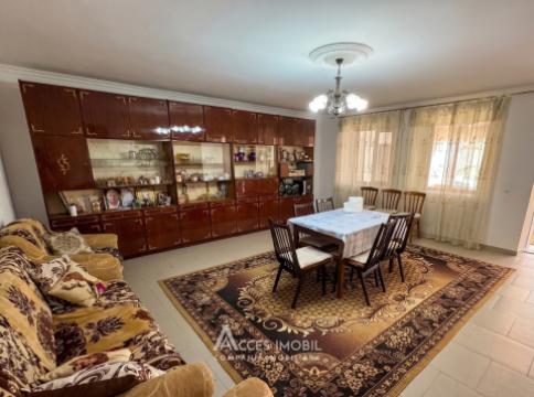 Casă! Cojușna, str. Mihai Viteazul, 5+ camere + living, 179m² + 8 ari!: 3