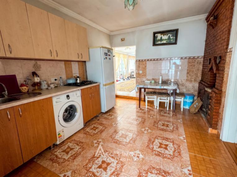 Casă! Cojușna, str. Mihai Viteazul, 5+ camere + living, 179m² + 8 ari!: 4
