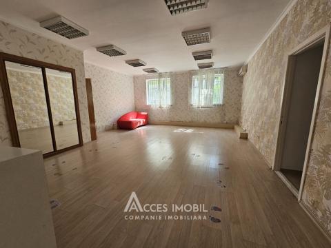 Bloc Nou! Spațiu comercial, Râșcani, str. Miron Costin, 246 m². Reparație medie!: 2