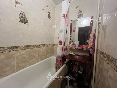 2-room Apartment, Botanica, Cetatea Alba Street. Brezhnevka series! Central heating!: 7