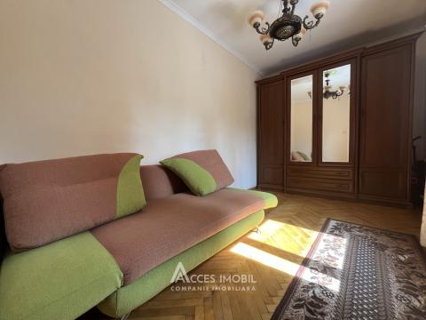 2-room Apartment, Botanica, Cetatea Alba Street. Brezhnevka series! Central heating!: 3