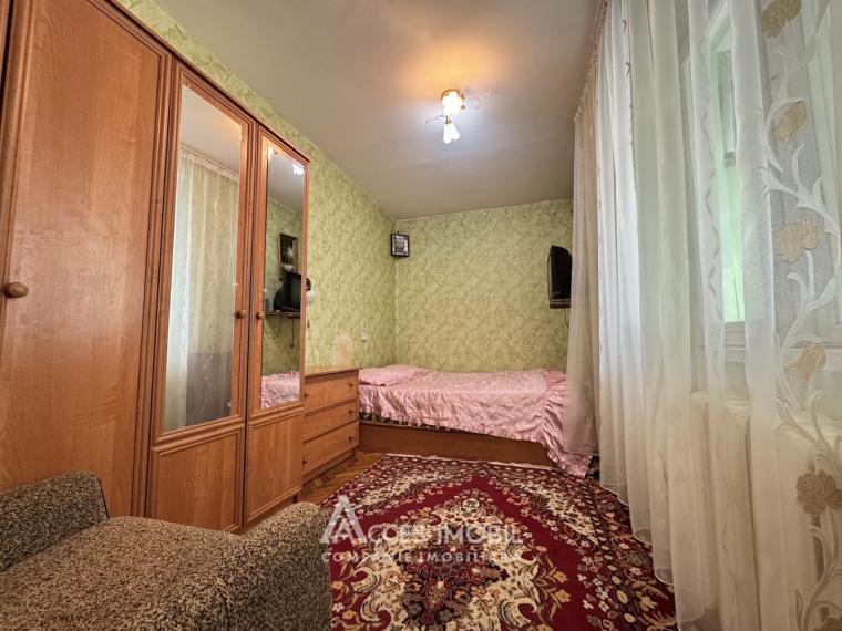 Ботаника, ул. Независимости, 2 комнаты. Середина дома!: 2