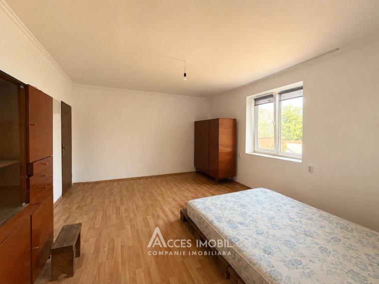 Casă! Cricova, str. Mitropolit Dosoftei, 3 camere + living, 130m² + 6 ari.: 2