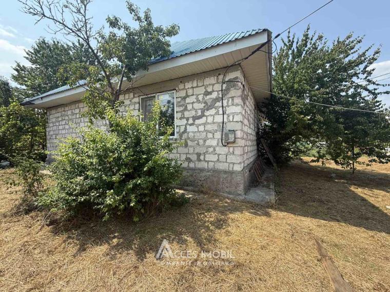 Casă! Cricova, str. Mitropolit Dosoftei, 3 camere + living, 130m² + 6 ari.: 8