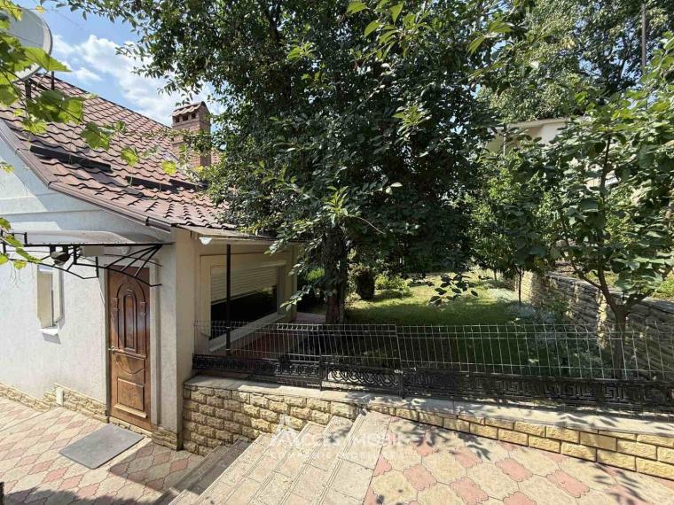 Дом в 2 уровня! Чокана, ул. Кэлэторилор, 4 комнаты + гостиная, 110 м² + 6 соток.: 20