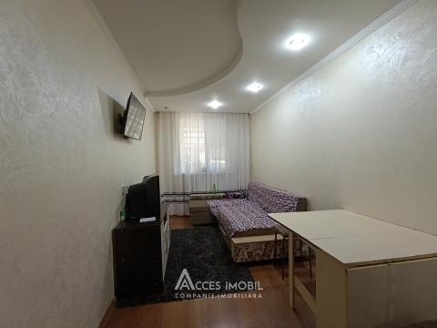 Codru, Costiujeni street, 2 rooms + living room.: 3